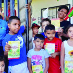 Nicaraguan families receive first books ever – books about Jesus!